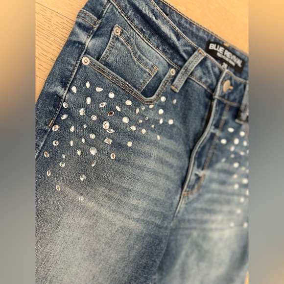 Embellished High-Rise Jeans Washed Denim Rhinestone Straight Jeans - Picture 3 of 11